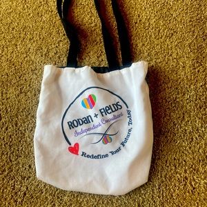 Rodan & fields tote